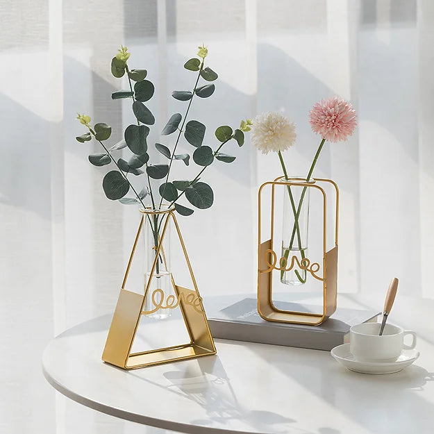 (clearance)Test Tube Glass Flower Vase with Gold Metal Stand