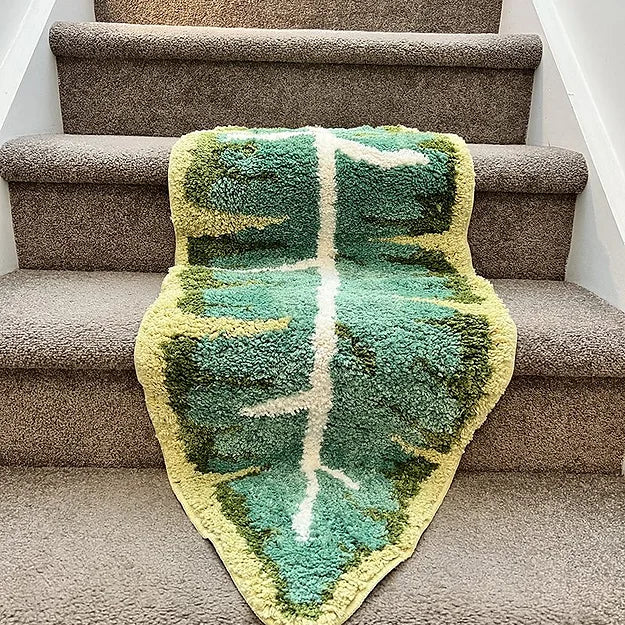 Green Leaf Shape Ultra Soft Carpet mat